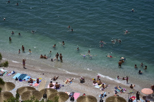 Έτοιμοι για διακοπές στην Ελλάδα είναι Βαλκάνιοι, Ισραηλινοί και Κύπριοι - Τι λένε τα γραφεία ΕΟΤ