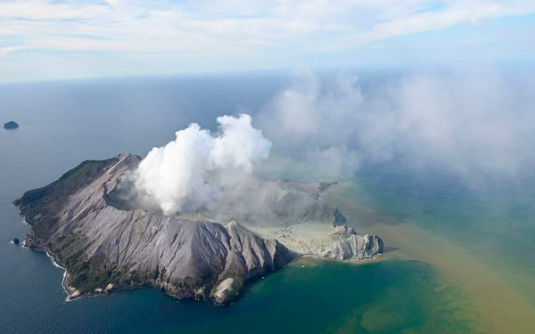 Νέα Ζηλανδία: 8 αγνοούμενοι μετά την έκρηξη του ηφαιστείου