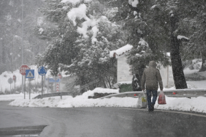 Κακοκαιρία: Έρχεται «τσουχτερό» κρύο με χιόνια και ισχυρές καταιγίδες, στη «δίνη» και η Αττική -Live η πορεία του καιρού