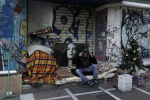 Αίθουσα και βοήθεια για τους αστέγους στην Αθήνα