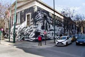 Ξεκίνησε ο καθαρισμός του γκράφιτι στο Πολυτεχνείο