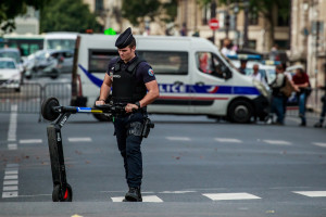 Γαλλία: Με μαχαίρι και σούβλα η επίθεση - Ένας νεκρός, εννέα τραυματίες