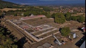Συναυλία θα γίνει στον αύλειο χώρο των...Βασιλικών Μακεδονικών Τάφων των Αιγών