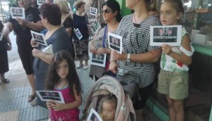 Οι «Ελληνίδες Μάνες» στέλνουν μήνυμα στον Ερντογάν για τους Ελληνες στρατιωτικούς