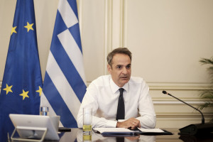 Μητσοτάκης - Τσιόδρας σε τηλεδιάσκεψη Ελλήνων γιατρών από 25 χώρες - «Τεράστιο το εθνικό κεφάλαιο εκτός των συνόρων»