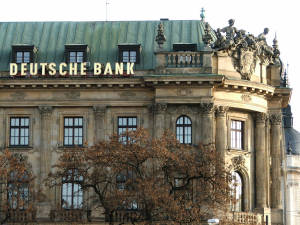 Πόλεμος στην Ουκρανία: H Deutsche Bank αποχωρεί από τη Ρωσία