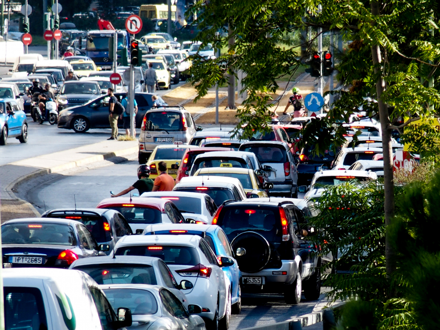 Μελέτη ΕΜΠ: Τί θα άλλαζε στην Αθήνα ένα μοντέλο υπηρεσιών ridesharing