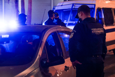 Επτά συλλήψεις και προσαγωγές για ναρκωτικά στο κέντρο της Αθήνας και τη δυτική Αττική
