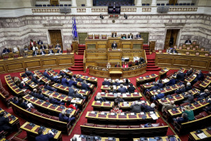 Συνταγματική Αναθεώρηση: Ραγδαίες εξελίξεις- Κόλπο σήμερα του ΣΥΡΙΖΑ για τον ΠτΔ και πρόωρες εκλογές