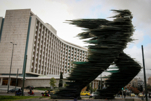 Hilton: Τέλος εποχής για το ιστορικό ξενοδοχείο στην Αθήνα, αλλάζει όνομα