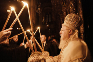 Πάσχα: Σήμερα εορτάζεται η Ανάσταση στις εκκλησίες της χώρας