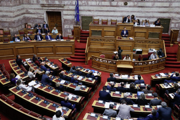 Πηγές Προανακριτικής: «Θεωρούμε αδιανόητο να παραβιάσει ο ΣΥΡΙΖΑ τις αποφάσεις της Επιτροπής»
