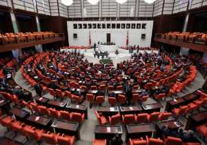 Τουρκία: Η Βουλή ενέκρινε και τυπικά την επιβολή κατάστασης εκτάκτου ανάγκης