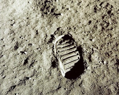 Συγκλονιστικό βίντεο της NASA: Οι πατημασιές των Άρμστρονγκ και Όλντριν παραμένουν στη Σελήνη 53 χρόνια μετά!