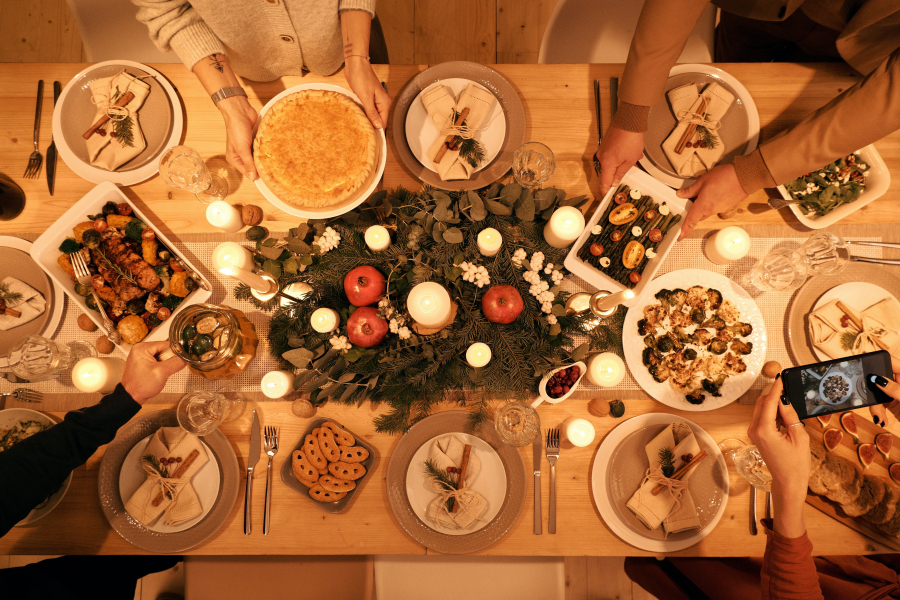 Χριστούγεννα 2021: Ακριβότερο φέτος το γιορτινό τραπέζι, αυξήσεις «φωτιά» στα σούπερ μάρκετ