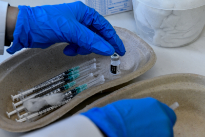 Σουηδία: Αρχίζει ο εμβολιασμός με την 4η δόση στους άνω των 65 ετών