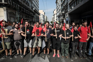 Πορεία φοιτητών στο κέντρο της Αθήνας - Διακοπή της κυκλοφορίας στους γύρω δρόμους