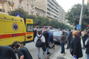 Θεσσαλονίκη: Καυγάδισε με τον πατέρα της, κρεμάστηκε από το αυτοκίνητό του και κατέληξε στο νοσοκομείο