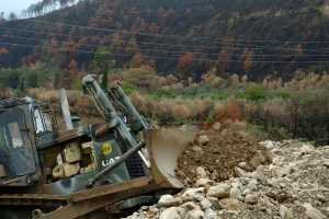 Ο στρατός στέλνει μηχανήματα και προσωπικό στην Κεφαλονιά