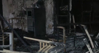 Φωτιά σε καφετέρια στο Περιστέρι, καταστράφηκε ολοσχερώς η επιχείρηση (βίντεο)