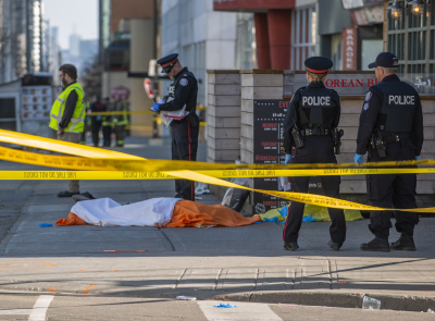 Μακελειό στον Καναδά: 5 νεκροί σε επεισόδιο με πυροβολισμούς στο Τορόντο