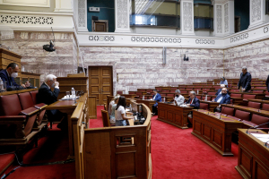 Τέμπη: Αλλαγές στη σύνθεση της Επιτροπής Θεσμών και Διαφάνειας για ΣΥΡΙΖΑ και ΝΔ