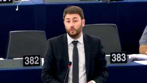 Ανδρουλάκης: Δίνουμε αγώνα να συμπεριληφθεί η Ελλάδα στην ευρωπαϊκή χρηματοδότηση για τον εκσυγχρονισμό της ηλεκτροπαραγωγής