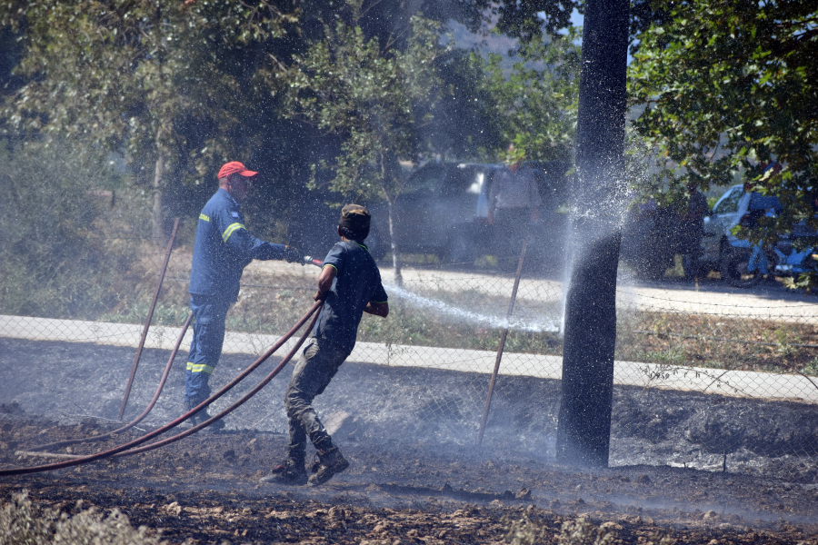 Πυρκαγιά στο Ρέθυμνο: Καλύτερη η εικόνα στον Αγίο Βασίλειο, έκαψαν χιλιάδες στρέμματα οι φλόγες