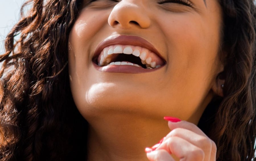 Μελέτη ρίχνει φως στη σχέση μεταξύ βακτηρίων του στόματος και ασθενειών