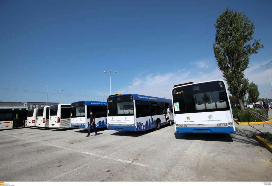 Θεσσαλονίκη: Εξπρές λεωφορεία από τον ΟΑΣΘ για τις παραλίες, με τη χρήση του βασικού εισιτηρίου των 0,90 ευρώ