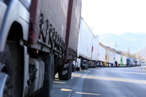 ΕΛΣΤΑΤ: Λιγότερα φορτία διακινήθηκαν με φορτηγά το 2018 – Έρευνα για τις εμπορευματικές μεταφορές