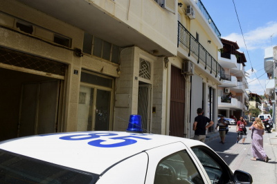 Φρίκη στην Πάτρα: Την κρατούσε αιχμάλωτη στο σπίτι του για πέντε μήνες, την απειλούσε και τη χτυπούσε