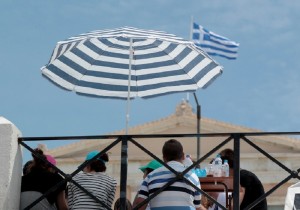 SZ: Η ελληνική απλοχεριά που σε κάνει να ντρέπεσαι
