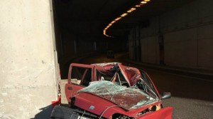 Τροχαίο στην Αττική Οδό: Αυτοκίνητο προσέκρουσε σε τοίχο - Σκοτώθηκε η οδηγός