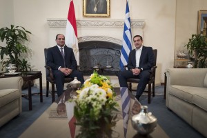Σε εξέλιξη συνάντηση του Αλ. Τσίπρα με τον Αιγύπτιο πρόεδρο