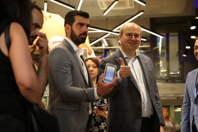 Χατζηδάκης: Η ψηφιακή κάρτα σε τράπεζες και σούπερ μάρκετ αποτελεί επανάσταση