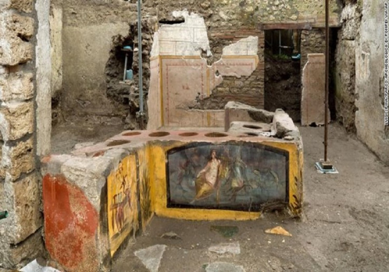 Iστορική ανακάλυψη στην Πομπηία: Άθικτο «fast food» κάτω από τις στάχτες
