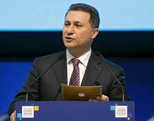  Ο Γκρούεφσκι προαναγγέλλει δημοψήφισμα στα Σκόπια για αλλαγή ονόματος