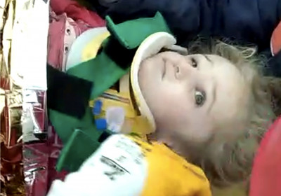 Τουρκία: Δάκρυα χαράς για την 3χρονη Ελίφ - Διασώθηκε μετά από 65 ώρες στα συντρίμμια (vid)