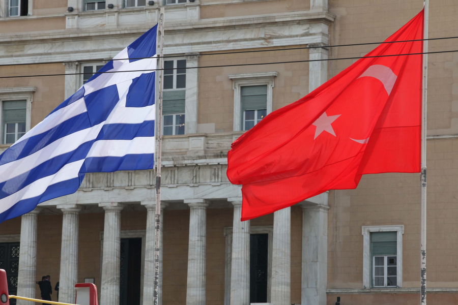 Η Αθήνα απαντά στον «παροξυσμό» της Άγκυρας: «Σε υστερία η Τουρκία - Έτοιμοι να απαντήσουμε σε κάθε πρόκληση» (βίντεο)