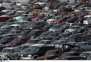 Αυτοκίνητα «μπιρ παρά»: Νέες δημοπρασίες οχημάτων από 300 ευρώ