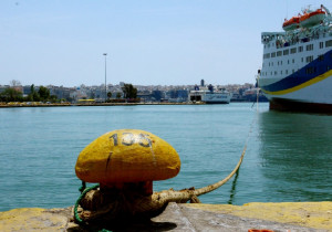 Ξεκινούν ακτοπλοϊκά δρομολόγια που θα συνδέουν το λιμάνι του Πειραιά με Μεστά Χίου και Σίγρι Λέσβου