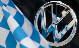Κομισιόν προς Volkswagen: Αποζημιώστε όλους τους Ευρωπαίους για το «Dieselgate»