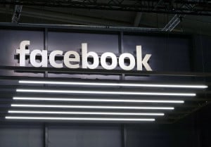 «Ταράζει τα νερά» το Facebook - Ανοίγει εφαρμογή γνωριμιών τύπου Tinder