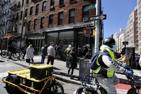 Κορονοϊός Νέα Υόρκη: Σχεδόν 600 νεκροί σε 24 ώρες - Πάνω από 4.100 συνολικά
