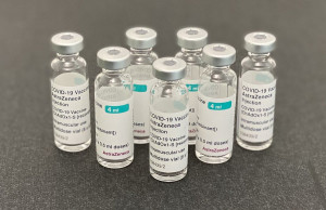 Εμβόλιο AstraZeneca: «Ιδιαίτερα ασυνήθιστα» συμπτώματα εμφάνισε 60χρονη που πέθανε στη Δανία