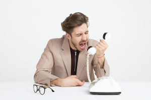 Έρχεται εθνικός αριθμός τηλεφωνικής κλήσης για την αντιμετώπιση προβλημάτων καθημερινότητας