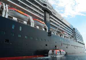 Κρουαζιερόπλοιο με 1.800 τουρίστες «έδεσε» στο Βόλο