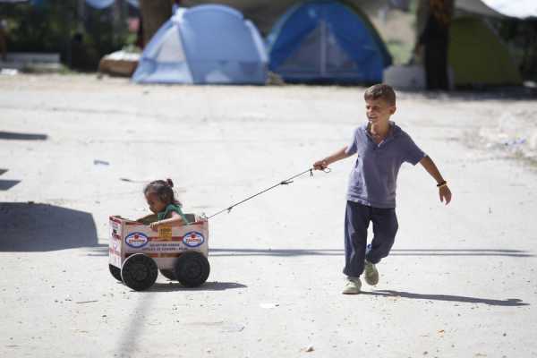 ΓΕΕΘΑ: Τηρείται ο νόμος στους διαγωνισμούς σίτισης προσφύγων