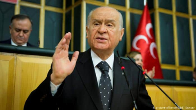 Για «πειρατεία» κατηγορεί την Ελλάδα ο Τούρκος εθνικιστής Μπαχτσελί